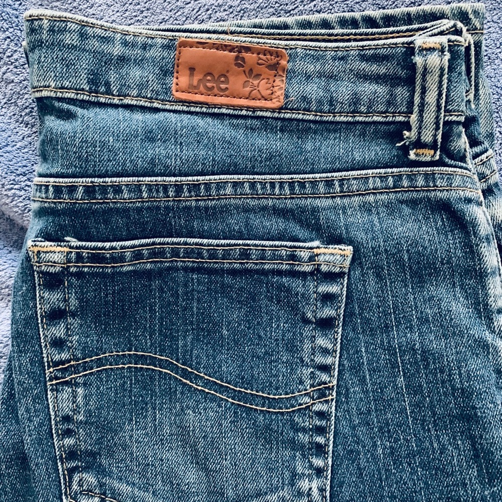 Lee Jeans